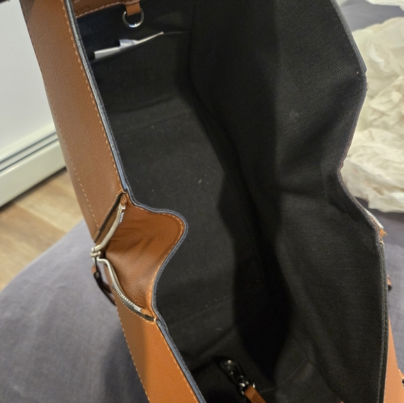 Loewe small hammock in Tan - Picture 6 of 13